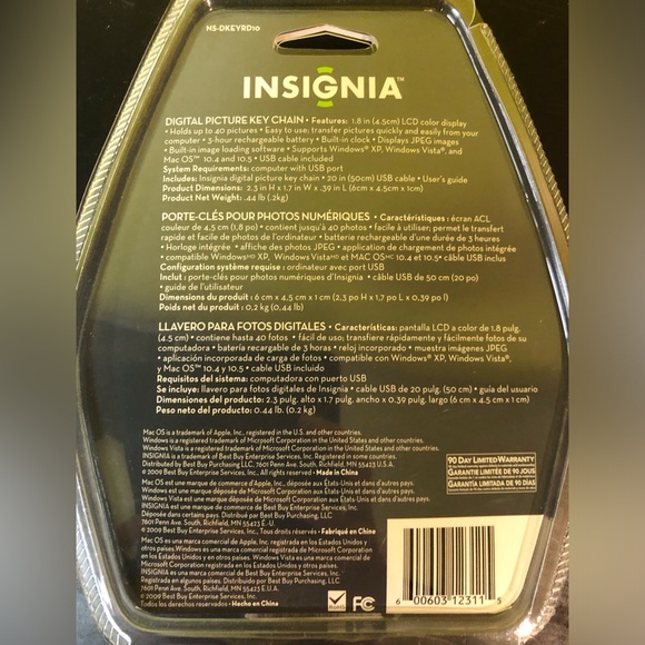 Insignia LCD 1.8” Color Screen Digital Picture Keychain 40 Pictures Rechargable - Picture 2 of 2